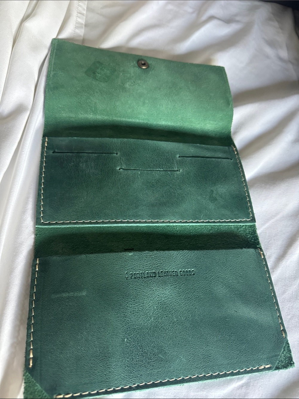 Portland Green Leather Travel Wallet